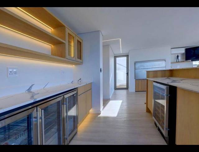 4 BEDROOM PROPERTY TO RENT IN MOSSEL BAY CENTRAL